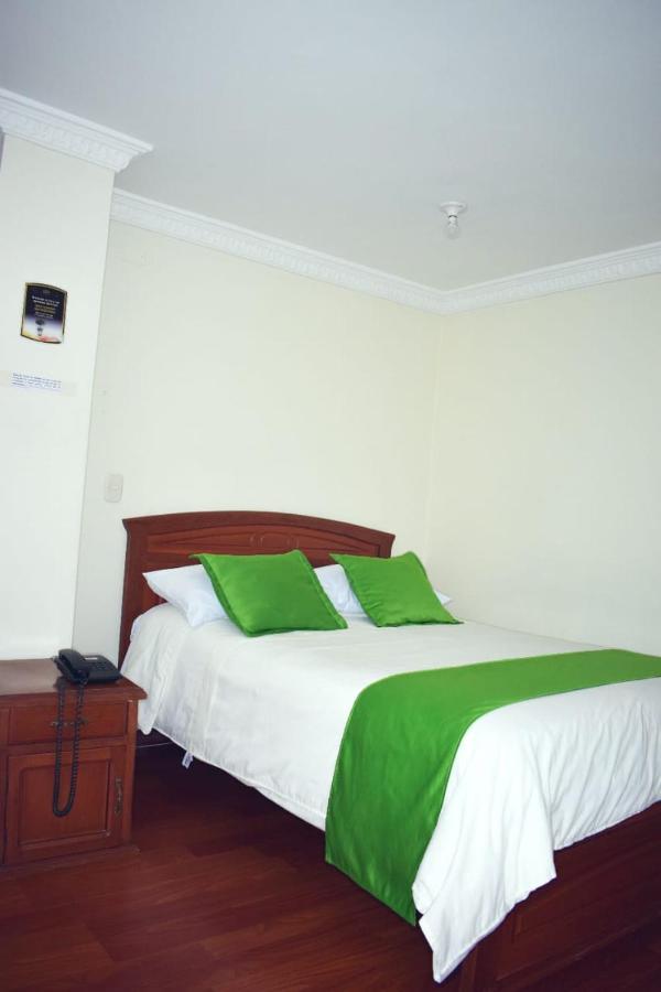Hotel Sello Dorado Pasto Ngoại thất bức ảnh